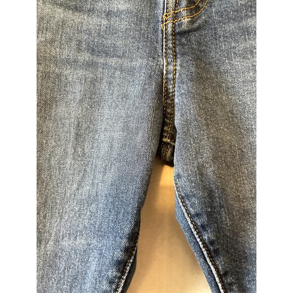 Levi’s Wedgie Skinny Button Fly Size 31 Medium Wash Women's Jean - Picture 6 of 10